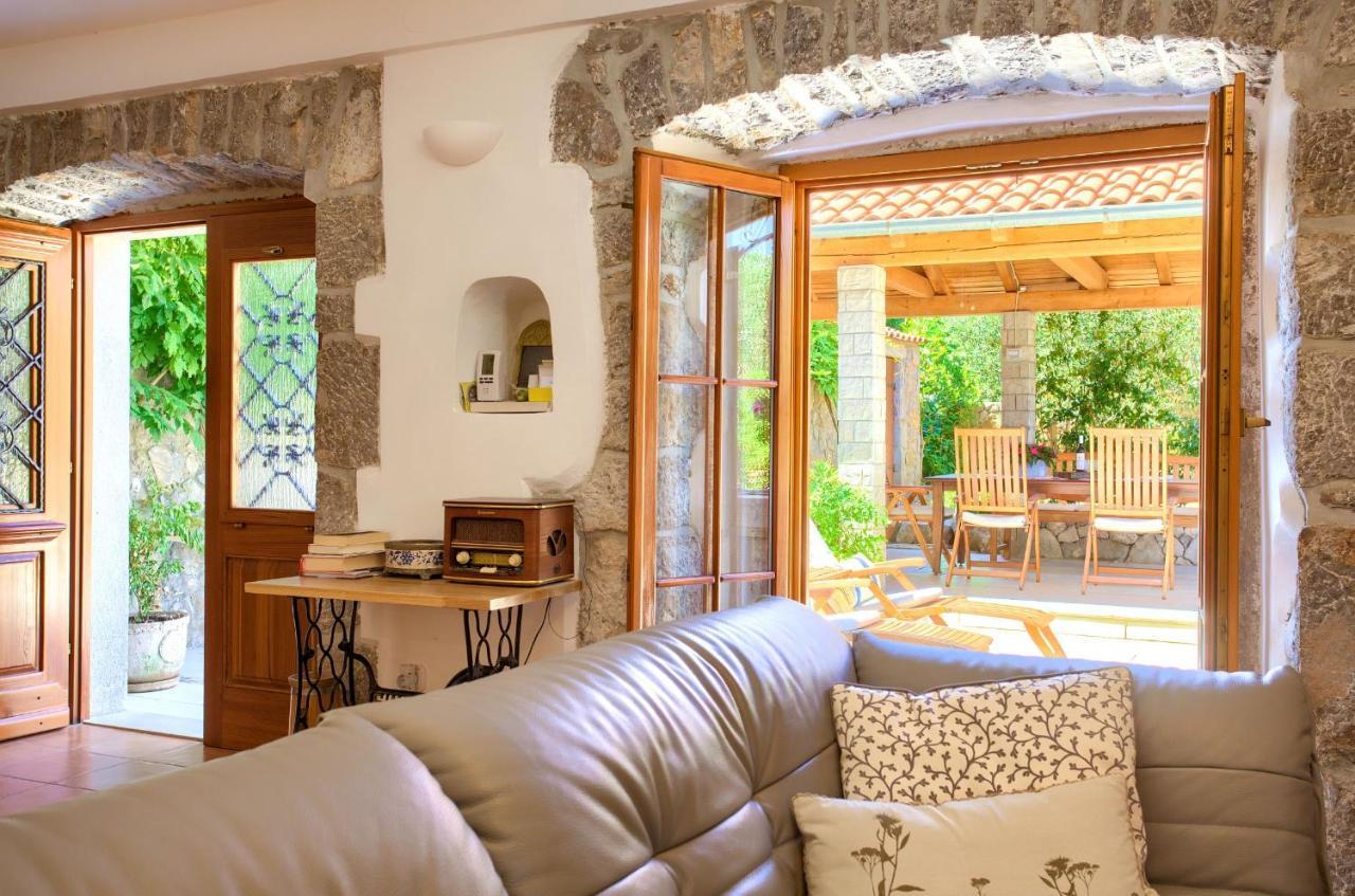 Holiday Home Lavanda Kornić Εξωτερικό φωτογραφία
