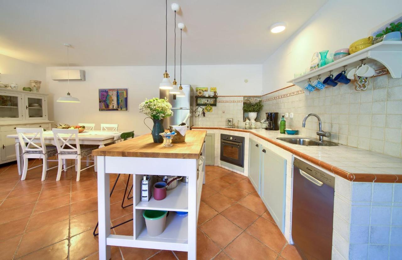 Holiday Home Lavanda Kornić Εξωτερικό φωτογραφία