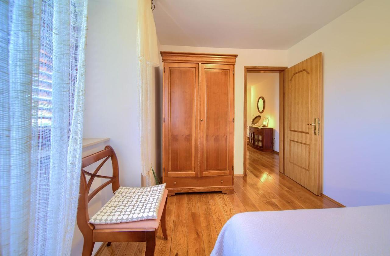 Holiday Home Lavanda Kornić Εξωτερικό φωτογραφία