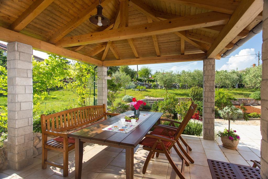 Holiday Home Lavanda Kornić Δωμάτιο φωτογραφία